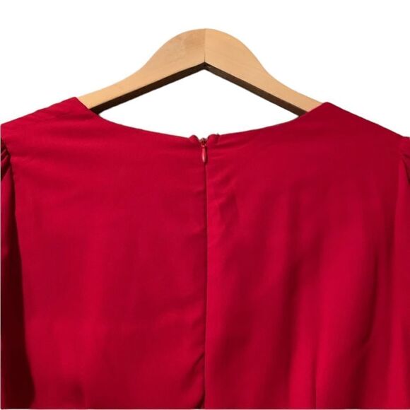 Forever 21 red flowy dress 3/4 sleeves. - Picture 7 of 8
